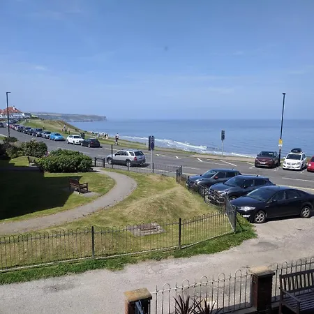 2 Bed In Whitby Oc-W507 * Whitby