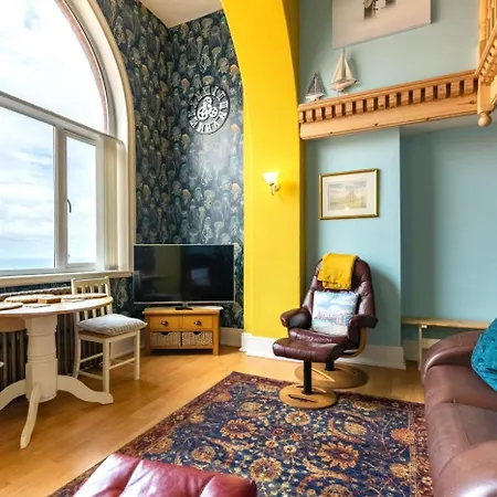 דירה 2 Bed In Oc-w507 *